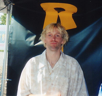mike20p20autograph20booth.jpg